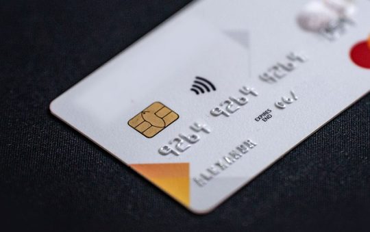 Comment vos prélèvements bancaires peuvent vous aider à identifier vos abonnements